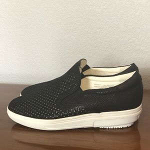 Gravity Defy Clara Shoes